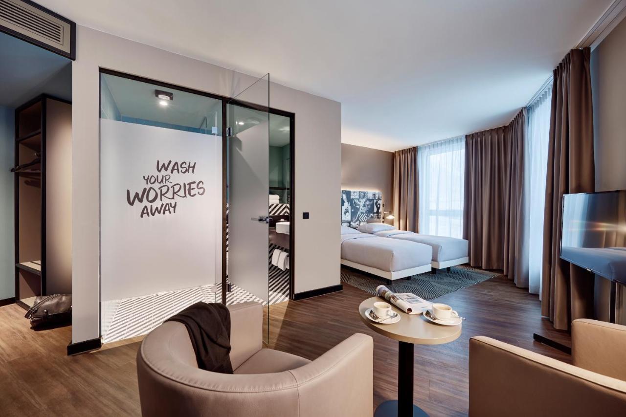Legere Hotel Wiesbaden-Таунусщайн Екстериор снимка