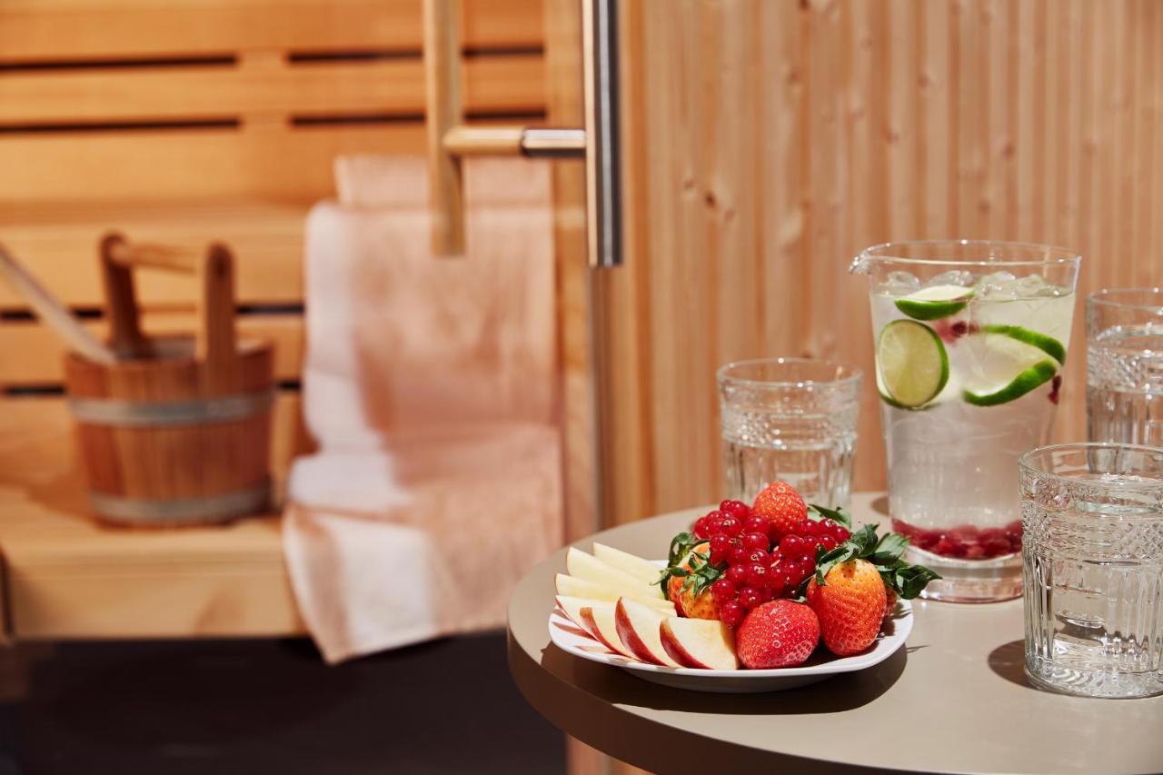 Legere Hotel Wiesbaden-Таунусщайн Екстериор снимка