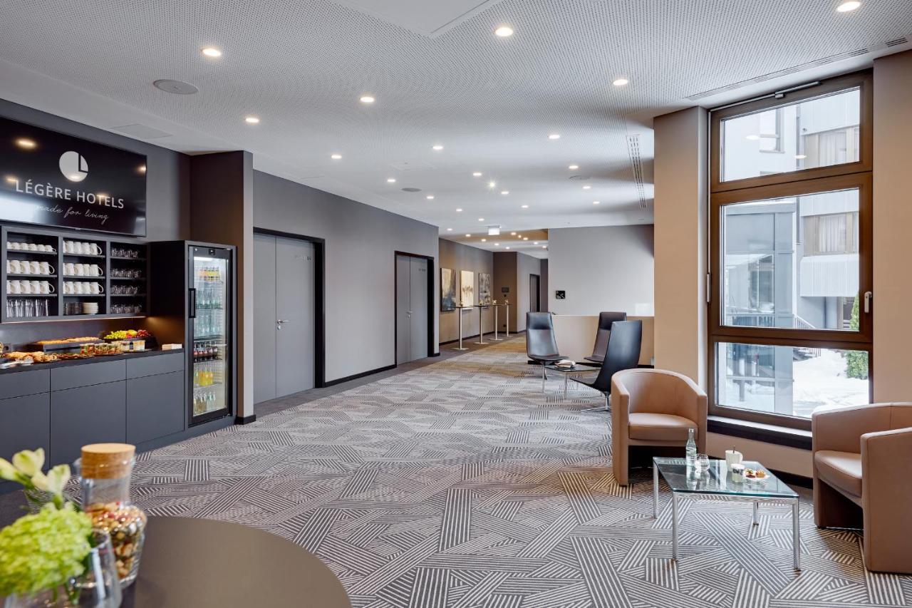 Legere Hotel Wiesbaden-Таунусщайн Екстериор снимка